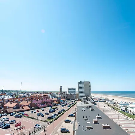 Easy Behind The With Privat Parking Holiday home *