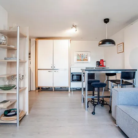 Vakantiehuis Easy Behind The With Privat Parking Zandvoort