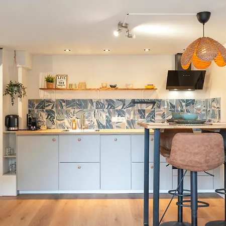 Easy Behind The With Privat Parking Casa vacanze